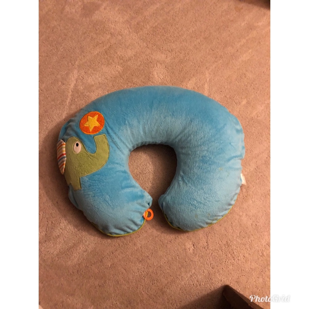Boppy pillow